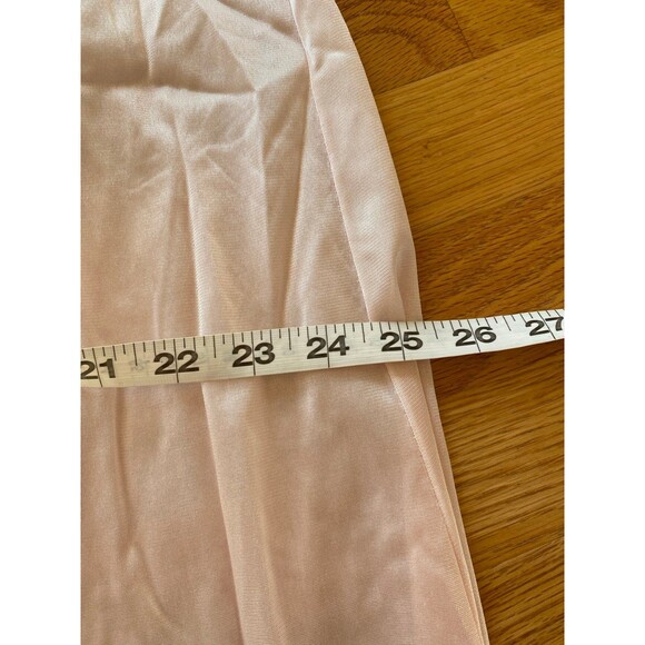 Vintage 1/2 Peachy Pink Pale Skirt Slip Lace Edge - Picture 7 of 7